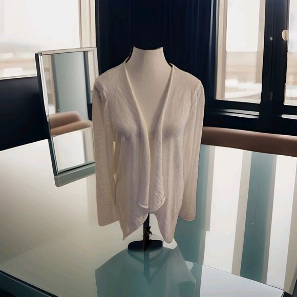 Torrid Lightweight Open Drape Cardigan Size O  White Rayon NWT - Picture 1 of 8
